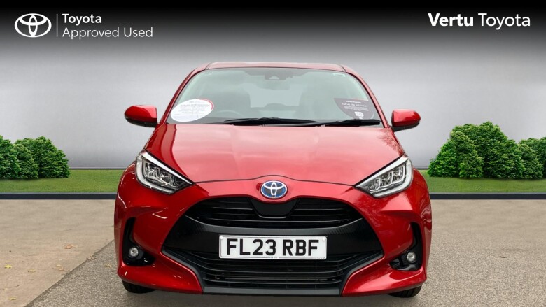 Toyota Yaris 1.5 Hybrid Design 5dr CVT Hybrid Hatchback